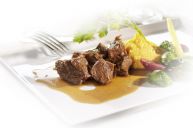 Ragoût de veau au vin rouge et au thym