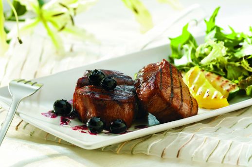 Veal medallion with Blueberry sauce