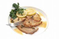 
	The scaloppini portions are lean cuts of veal, cut from boneless muscle leg, sliced thinly and aged for optimum tenderness. Available in vacuum sealed portions of 55g (2 oz.), 85g (3 oz.), 115g (4 oz.), 140g (5 oz.) and 170g (6 oz.).